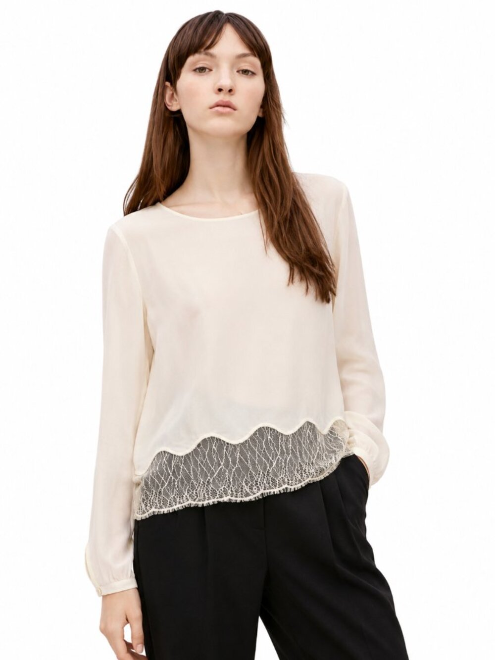 Aritzia Cream Lace-Hem Long Sleeve Blouse